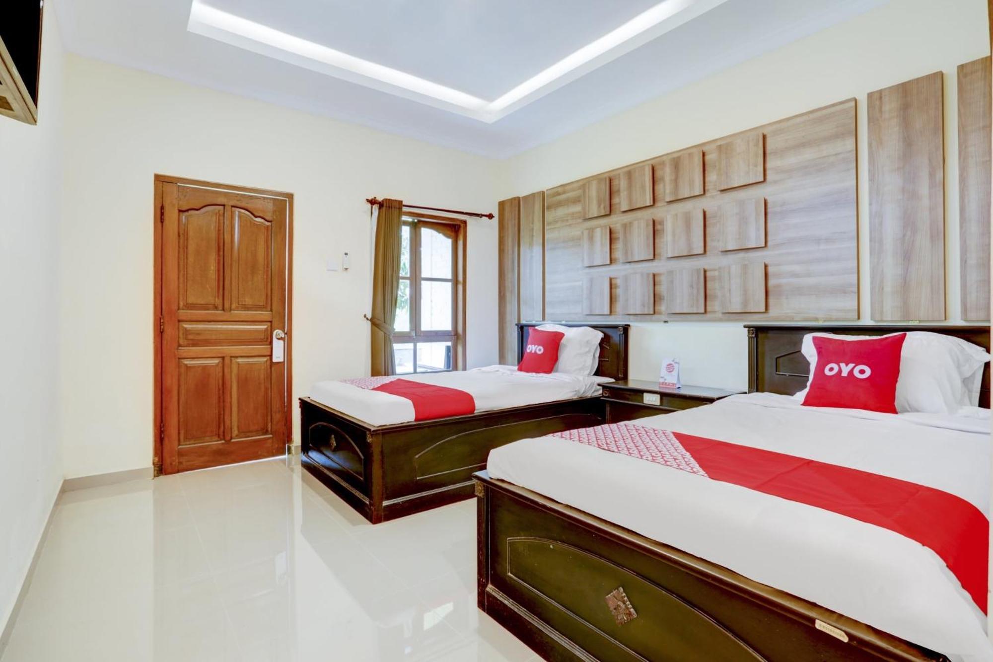 Oyo 1762 Hotel Astiti Graha Tanah Lot Exteriör bild